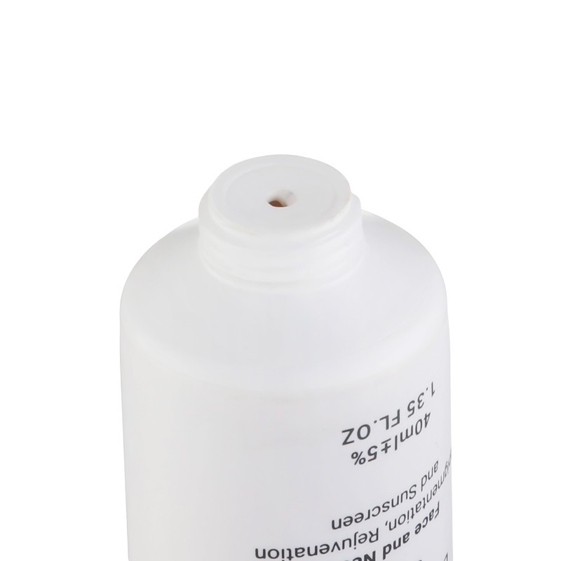 کرم ضد آفتاب بدون رنگ ژیناژن SPF 50 مدل Anti Spot  ‌مناسب انواع پوست حجم 40 میلی‌لیتر