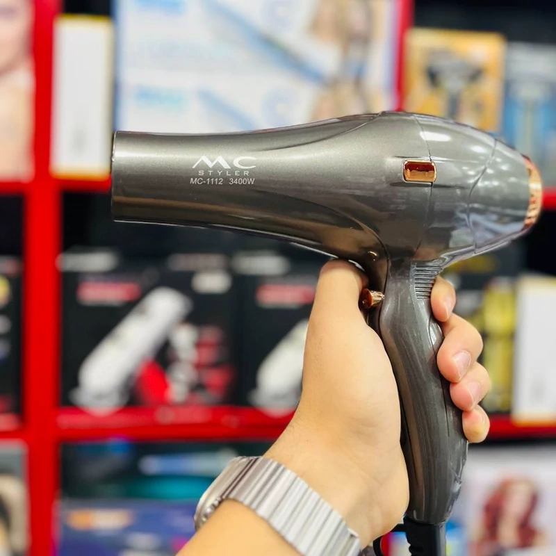 سشوار حرفه ای مارک mac stylerموتور سنگین AC اورجینال و اصلی 