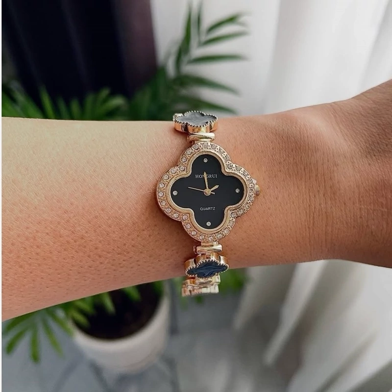 ساعت مچی زنانه هانگری طرح جدید