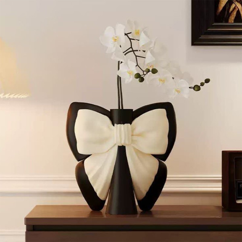 گلدان دکوری مدل پاپیونی مدرن مینیمال