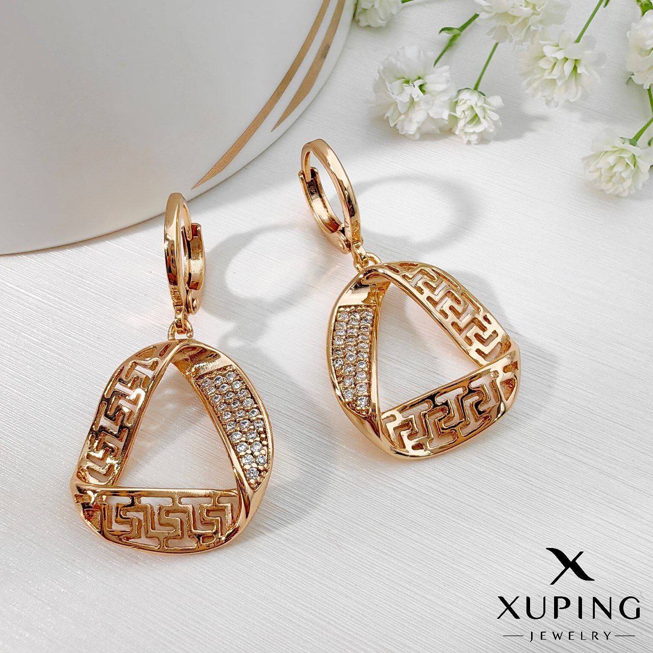 گوشواره ژوپینگ زنانه طرح ورساچه کد XG377