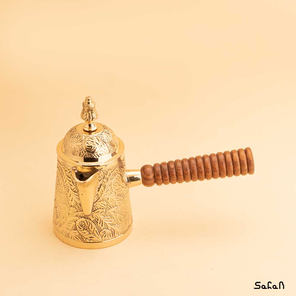 قهوه جوش برنجی طلایی در دار گل