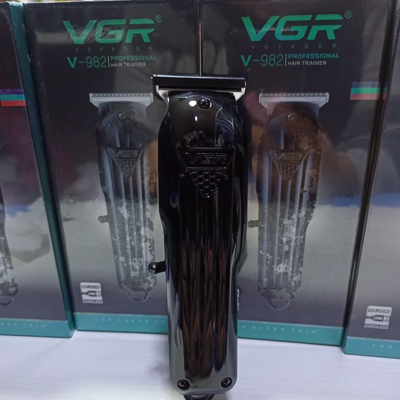 ماشین اصلاح وی جی ار 982