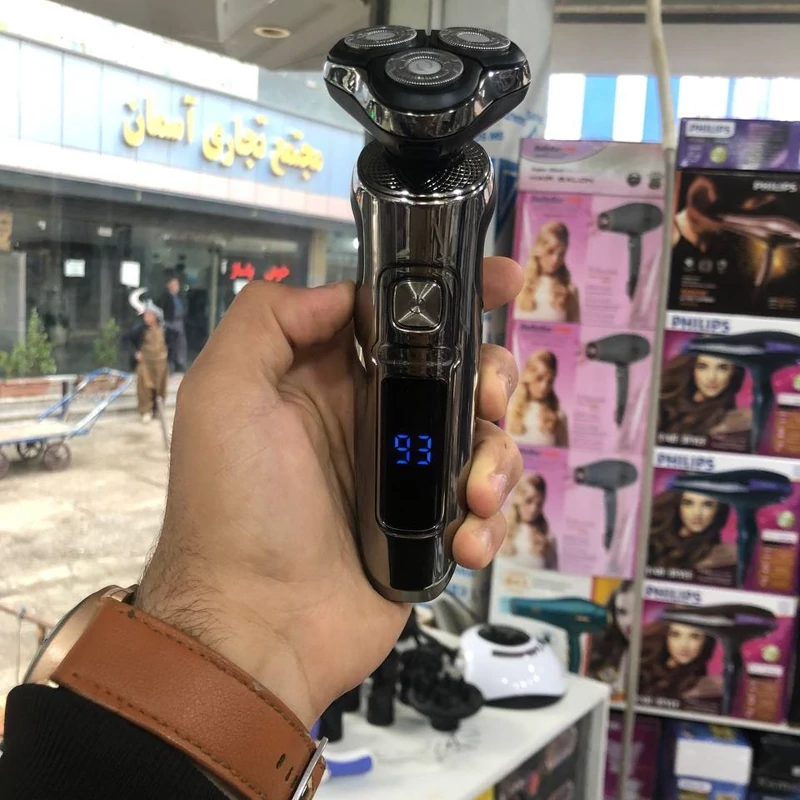 ریش تراش سه تیغ فیلیپس
مدل Sp 9800