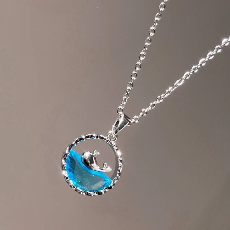 گردنبند نهنگ مواج با زنجیر استیل