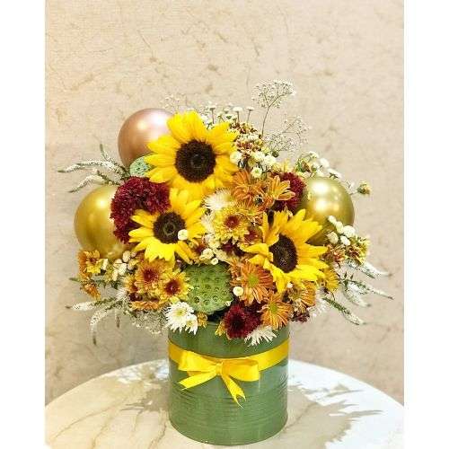 خرید باکس گل آفتابگردان لاکچری 30478