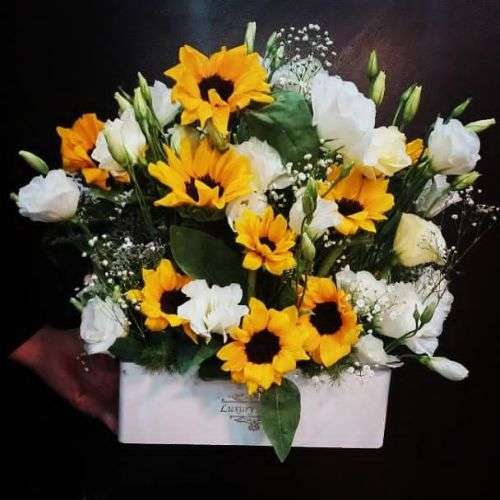 خرید باکس گل آفتابگردان برای عمو 30482