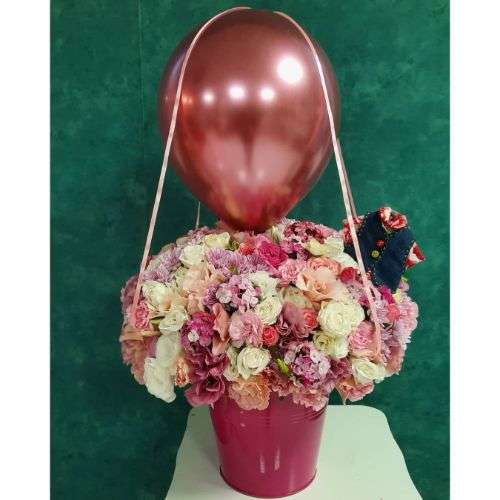 باکس گل و بادکنک نوزاد d157