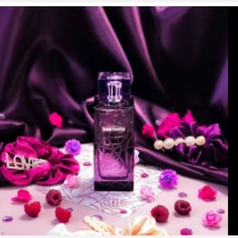 عطر لالیک آمیتیس