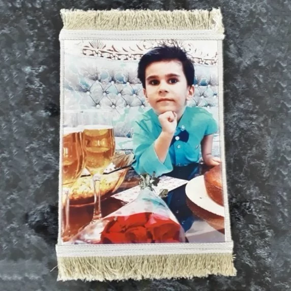 تابلوفرش شخصی از عکس شما (30در40سانت)