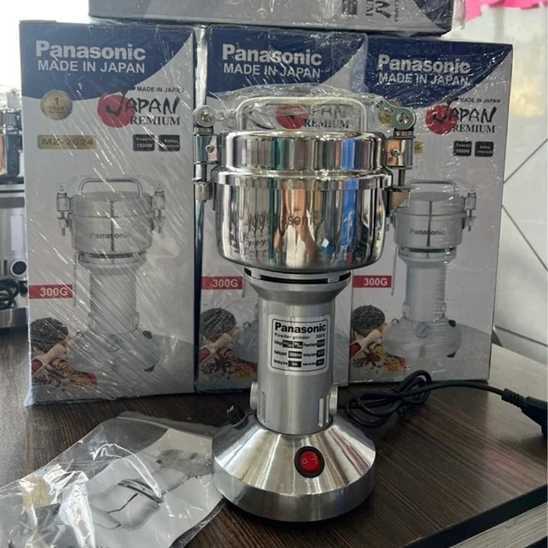 آسیاب قهوه پاناسونیک ژاپن با توان 600 وات دارای تیغه 8 پره استیل ضد زنگ همراه با گارانتی 12 ماهه ( ارسال فوری )