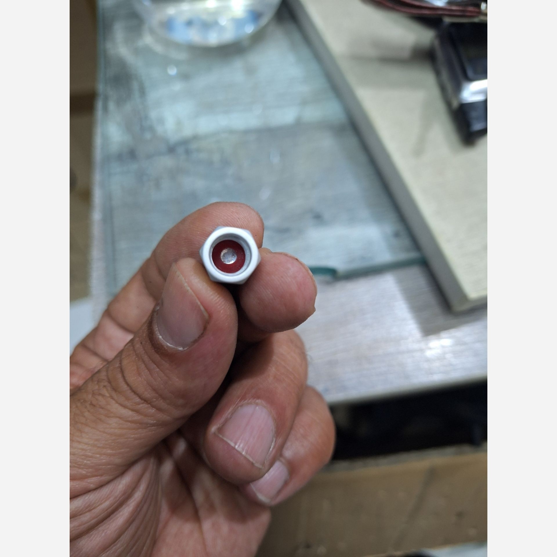 نمای 2 خرید سروالف TPMS پلیمری اصلی فابریکی بسته 4 عددی (پس کرایه)