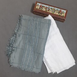 روسری نخی قواره بزرگ ساده لمه چهارخانه ریشه پرزی در  دو رنگ کاربردی