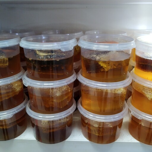 عسل چند گیاه بسته 500 گرمی (موم دار)