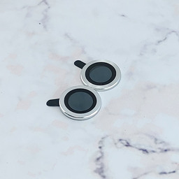 محافظ لنز دوربین مدل رینگی فلزی مناسب برای گوشی موبایل Iphone 13 - نقره ای