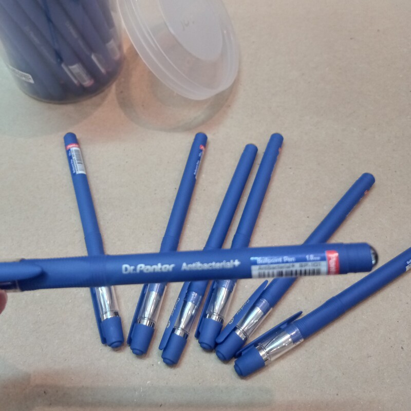 خودکار پنتر  آبی رنگ بدنه جیر 1.0 جنس روان و عالی