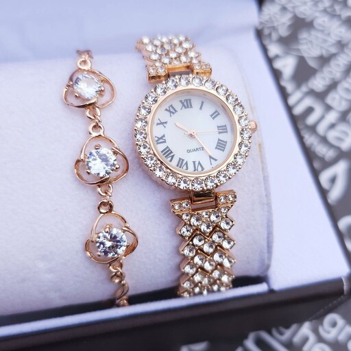 ست ساعت نگین دار و دستبند زیبا دخترانه دارای طرح های مختلف