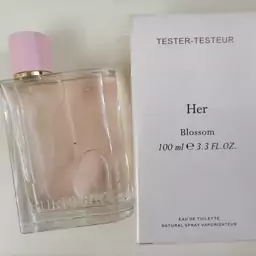 ادکلن زنانه هر بلوسوم(بربری هر)  با غلظت ادوتویلت 100ml(BURBERRY -  Her Blossom)،تستر ادکلن هر بلوسوم

