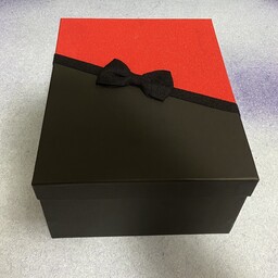 جعبه کادویی مدل مستطیل سایز کوچک رنگ قرمز مشکی،هدیه،سوپرایز