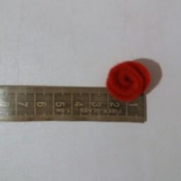 گل رز نمدی قرمز سایز کوچک (1)