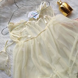 لباس خواب زنانه Love Secret حریر رنگ لیمویی دو تیکه شورت لامبادا و پیراهن کوتاه سایزبندی