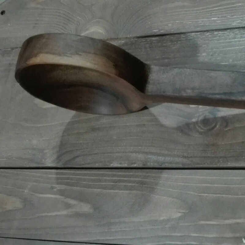 ملاقه چوبی چوب گردو سیاه ضد اب پیاله چوبی قاشق چوبی 