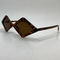 عینک آفتابی شنل لوزی شکل پلنگی کد 9187 به همراه کاور پارچه ای و دستمال رایگان 