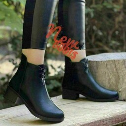 New boots 
سایزبندی 37.38.39.40
رنگبندی مشکی و عسلی
زیره یخ شکن
رویه چرم بیاله 
شیک و خوشپا
سبک و راحت
