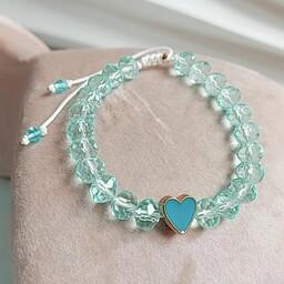 دستبند قلبی آبی با مهره کریستال شفاف و خوشرنگ آبی مناسب خانم ها