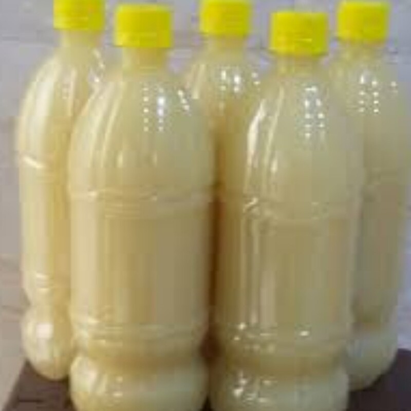 آبلیمو  طبیعی همراه با پالپ لیمو،بطری یک لیتری