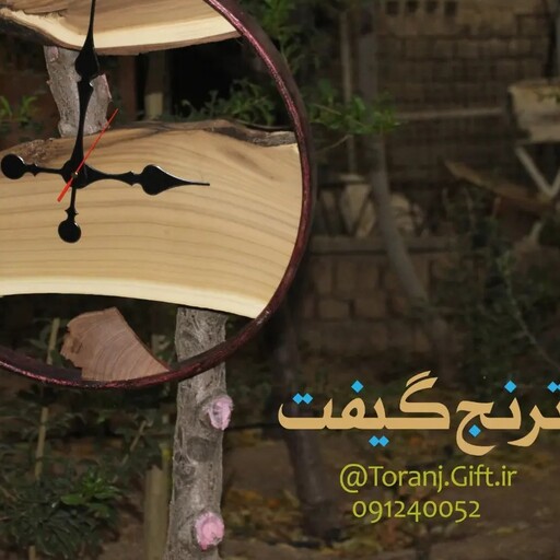ساعت دیواری چوبی روستیک قطر 50 از چوب زیبای سنجد