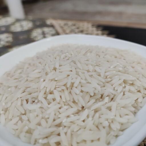 برنج طارم هاشمی محلی امساله خوش پخت و معطر فریدونکنار در کیسه 10کیلویی