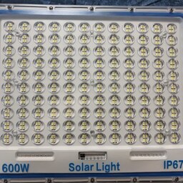 پروژکتور خورشیدی لنزدار 600 وات پنل جدا کنترل دار