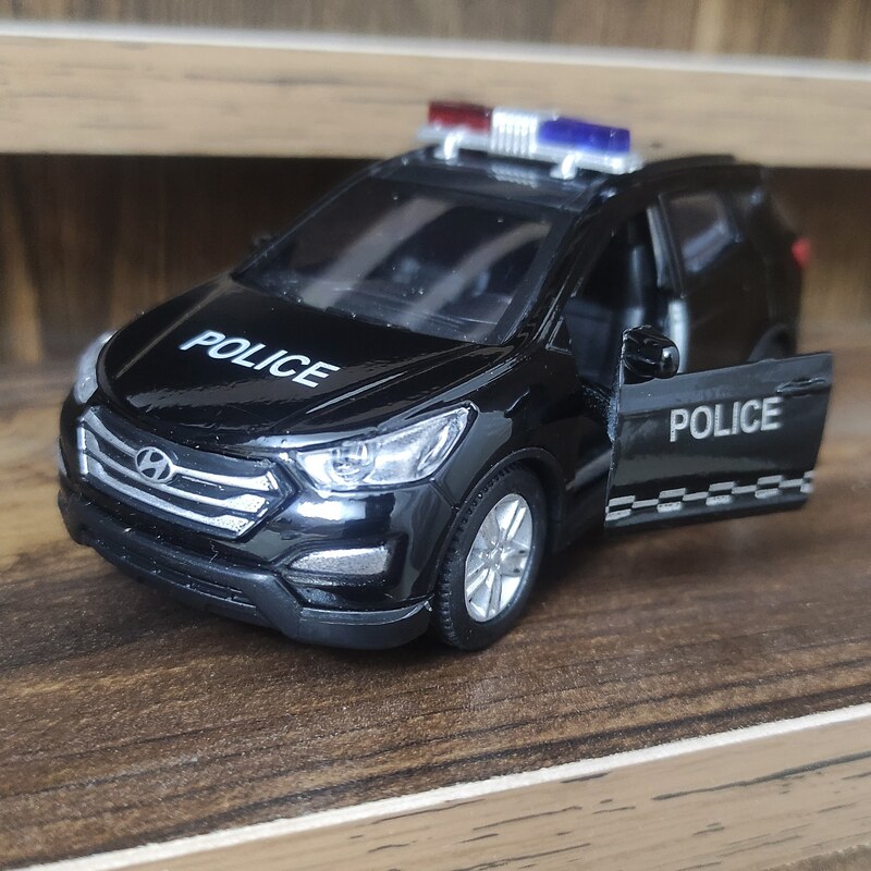 ماشین فلزی مدل سانتافه پلیس 