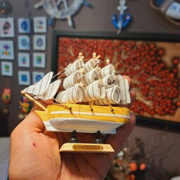 کشتی ثروتِ 12سانتی ماکت کشتی چوبی کشتی فنگشوییئ کشتی دکوری  کشتی ملبانی استند کشتی دکور دریایی مجسمه کشتی بادبانی  سفید