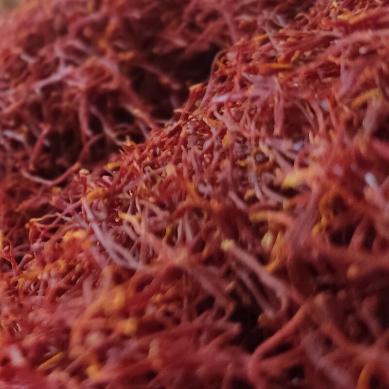 زعفران بسته بندی شده ی کاملا بهداشتی 