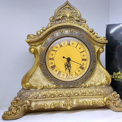 ساعت رومیزی تاج دار طلایی آنتیک(ارسال رایگان )