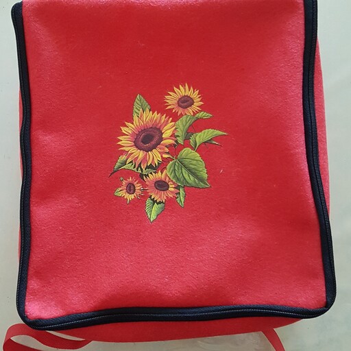 کیف نمدی محافظ سشوار  و لوازم جانبی آن بزرگ قابل شستشو به دفعات رنگ و شکل ثابت با دوام 