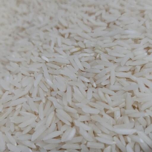 برنج هاشمی گیلان درجه یک بسته های 5 کیلوئی 