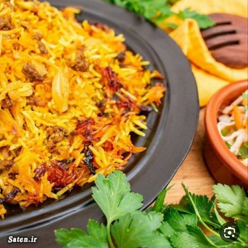 غذای خانگی کلم پلو تهرانی با برنج خوش عطر ایرانی