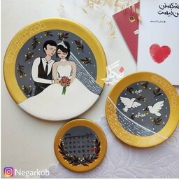 تابلو دیوارکوب نقاشی شده با دست طرح عروس و داماد عاشقانه 