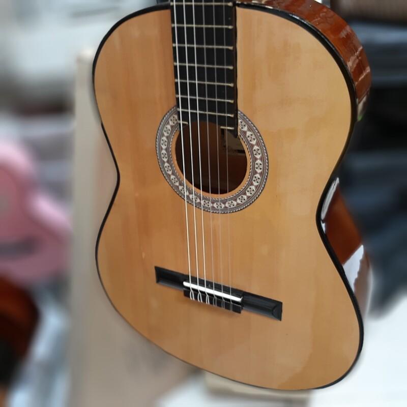 گیتار korg -pa80 ارسال رایگان  همراه کاور ضمانت 2 ساله 