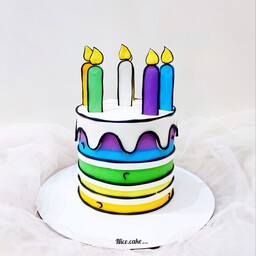 کیک تولد  خامه ای با تزیینات فوندانت 