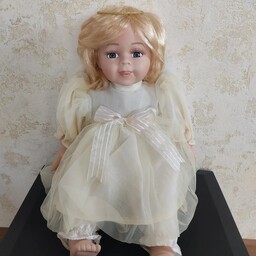 عروسک سرامیکی فرشته مارکدار آکبند کمیاب با قد45سانتیمتر کد174