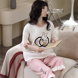 تیشرت شلوارک زنانه  وارداتی  تن خور شیک ، طرح و رنگ طبق تصویر