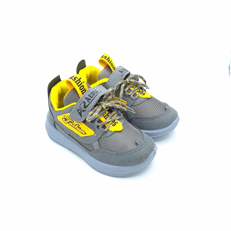 کفش اسپرت بچگانه چسبی  زیره پیو تزریق کف دوخت رنگ طوسی مدل ادلی نرم و سبک و بادوام  ورزشی ارسال رایگان به سراسر کشور 