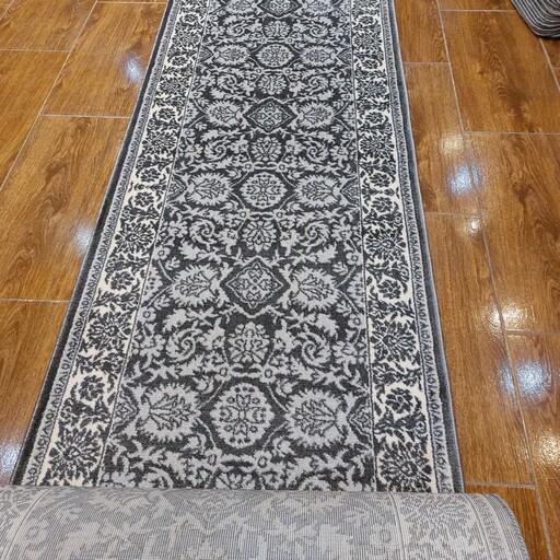 فرش کناره فانتزی  طرح افشان وینتیج طوسی ، طول و عرض مورد نظر مشتری 350شانه تراکم 960 است ، قیمت ذکر شده مربوط به یک متر 
