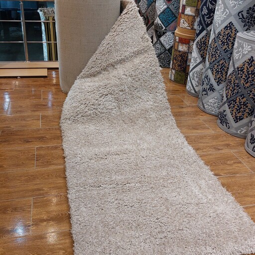 فرش فانتزی مدرن راهرویی شگی فلوکاتی یا  خز پرز بلند  در رنگ نسکافه ای عرض یک متر در طول مورد نظر مشتری