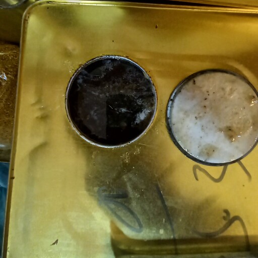 عسل بدون موم شهد چهل گیاه طبیعی (بدون تغذیه)با ساکارز زیر یک 28 کیلویی در بورس عسل بی نظیر باغرو هیر