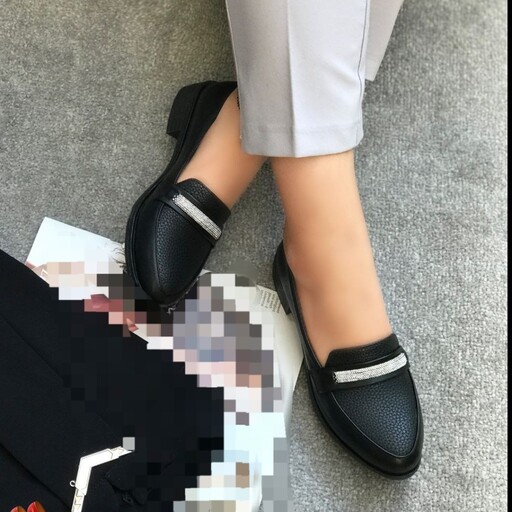 کفش کالج زنانه کفش چرم زنانه سایزبندی37تا40رنگ مشکی پرفروش مدل مانیا